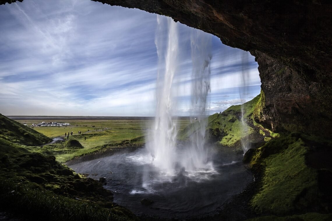 10 of the Best Places to Travel in May Around the World